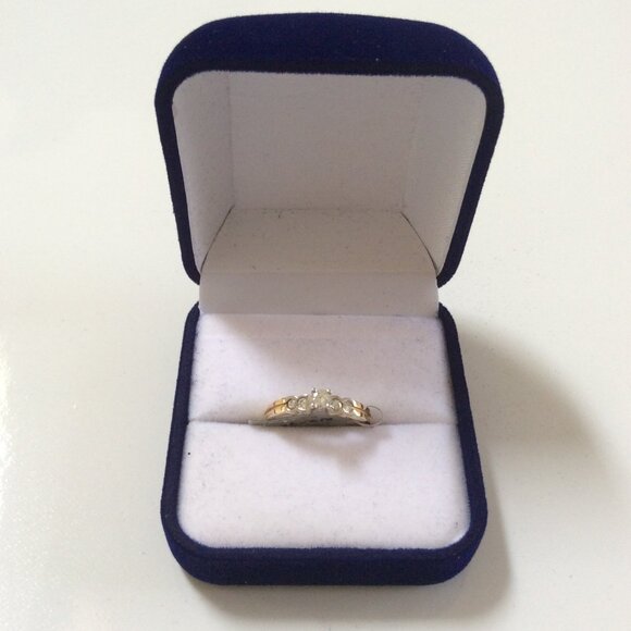 NWT STUNNING 14k GOLD & DIAMOND RING MSRP 1,295 - Picture 7 of 7